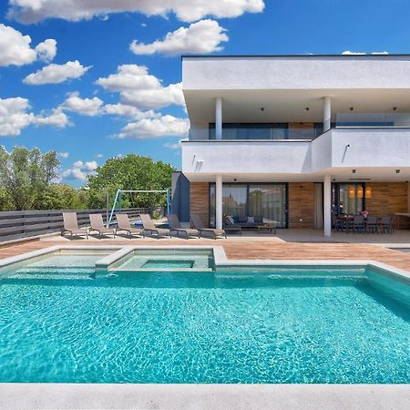 New Villa Tihi Otok Near The Beach Фажана Экстерьер фото